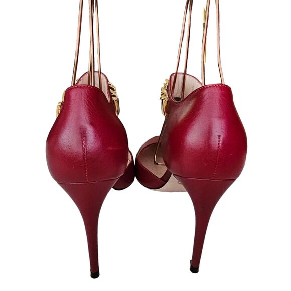 Gucci Malaga Kid Sylvie Gold Chain Pumps Heels Size 37 US 7 Burgundy Red Pointed - Picture 7 of 12